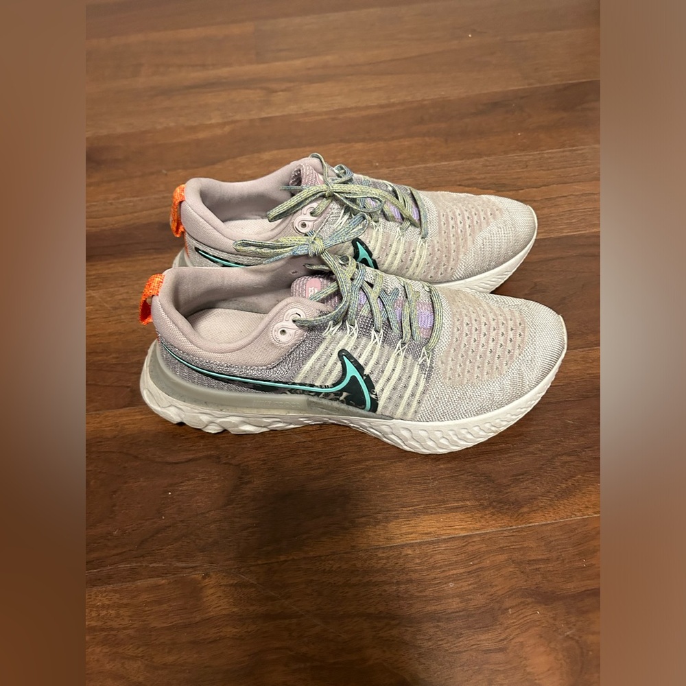 Nike react infinity fly knit size 10.5